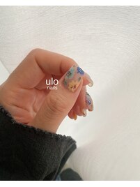 ふわっとしたしたお花ネイル