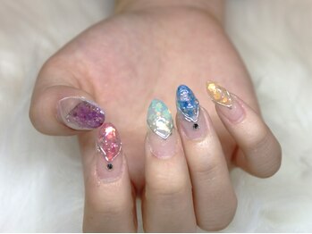 ネイルセン ジジ 帯広店(Nail 1000 ZIZI)の写真/低価格で流行ネイルを楽しみたいならZIZIがお得☆コース色々で予算に合った定額メニューが見つかる★