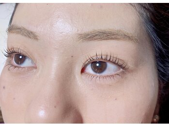 アイズ(EYES)/パリジェンヌラッシュリフト