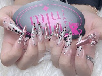 ミュウミュウ(miumiu)/レオパレスネイル