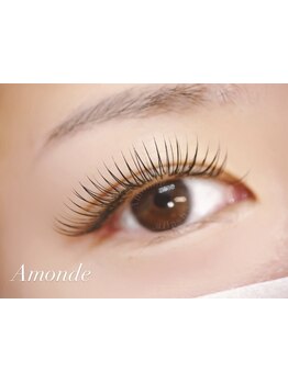 ナチュラル上品な目元にしたい