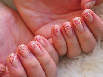 ネイルズ ヴィヴィアン(Nail's Vivienne)/