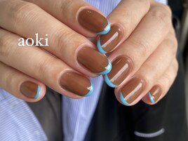 秋カラーのフレンチネイル