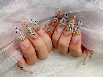サン ネイル(SUN nail)の写真/持ち込みデザインも大歓迎☆豊富なカラー・パーツの中から、貴方だけのお気に入りネイルを叶えます♪
