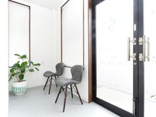 シームル/猫背矯正/姿勢改善/ボディケア