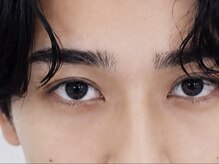 メンズフィオブロウ 大阪梅田芝田店(men's fiio brow)の雰囲気（お客様の骨格に合わせた眉毛のデザインで清潔感◎[メンズ/美眉]）