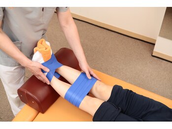 大川カイロプラクティックセンター にしおぎ整体院/【O脚改善施術】