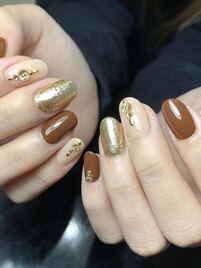 ブラウンカラー