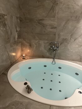 凪 横浜/ゆっくりと体を癒すお風呂