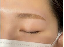 イーアンド アイズビューティー(e& eyes beauty)/眉のお手入れで印象UP♪