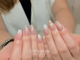 大人可愛いシンプルデザイン