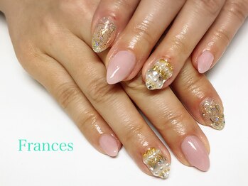 フランセス(Frances)/パール×スタッズネイル