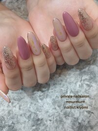 キラキラネイル