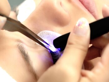 ガーデニア アイラッシュサロン(GarDeNiA)の写真/目元の悩みは人それぞれ…カウンセリング重視で目元の状態を見て理想が叶うデザインご提案します♪