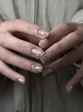ランプネイル(LAMP nail)/ラメ＋パーツ
