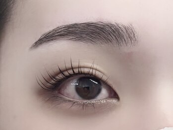 リノモア(LinoMoa)/眉毛ワックス+パリジェンヌ