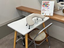 ウブ シェアサロン 名古屋(ubu share salon)の雰囲気（シンプルで落ち着きのある半個室空間です♪）