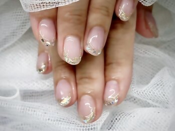 ガラスフレンチネイル