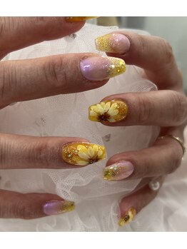 エムワイエスドットネイル(mys.nail)/ひまわりネイル
