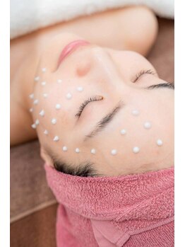 クレビア(CREBIA)/シミ・シミケア専門店|沖縄県