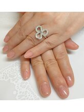 ナチュラネイル(naturanail)/上品ママネイル