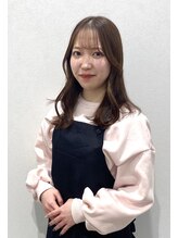 リラ(eye salon Lyra) 宮下 桃佳