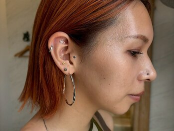 ファルファラ(farfara)/耳つぼジュエリー