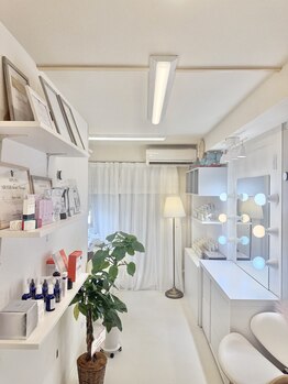 エムズビューティースタジオ 赤坂店(M's Beauty Studio)/