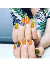 ヒトミネイルズ(Hitomi Nails)/