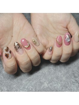 リブ(Lib)/ガーリーレオバードネイル/モテ