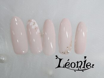 レオニー(Leonie)/桜ネイル