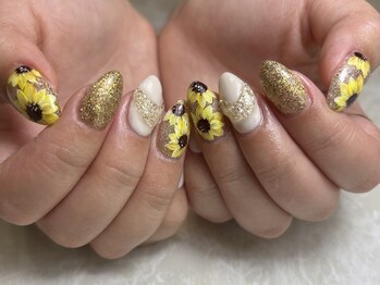 ココズルーム(KOKO's Room)/ひまわりネイル
