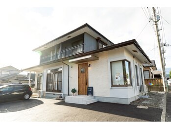 ウギィ(ugi-)/店舗外観