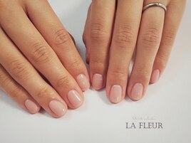 CND (Shellac) ◆La Fleur