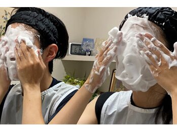 ブルースター(Blue Star)/カップルで擦らない洗顔体験を!
