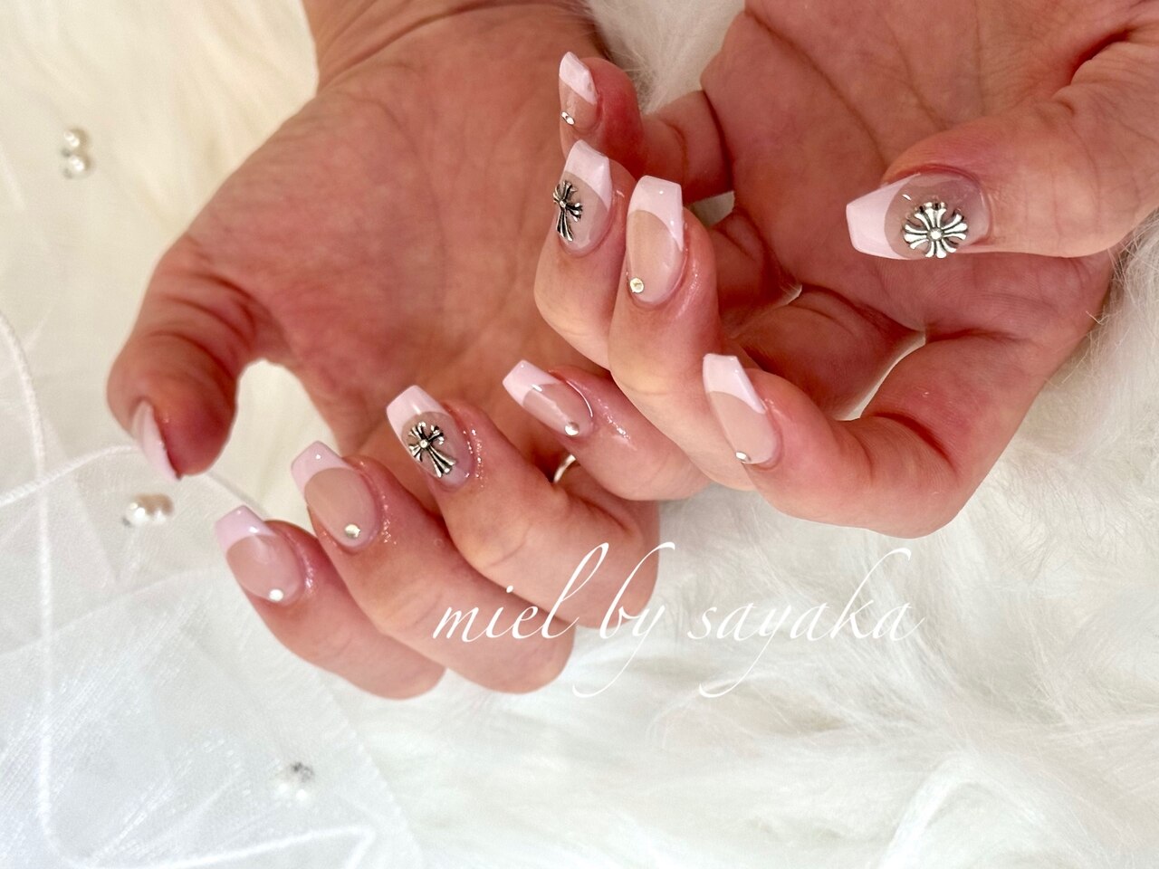 2026年冬トレンド】ピンクフレンチのネイルデザイン集｜人気順｜7