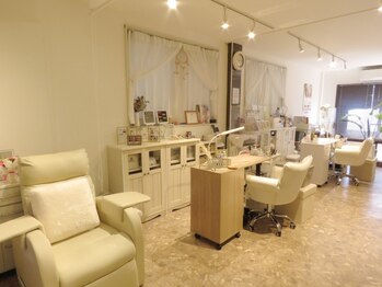 アイナシェアサロン(Aina Share Salon)