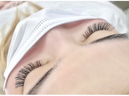 ティアラ(Tiara)の写真