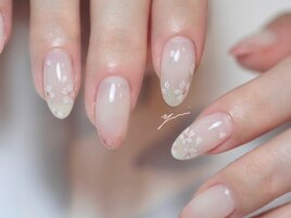手描きアート桜ネイル