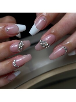 レブラン(r'e blanc)/フレンチ/春ネイル