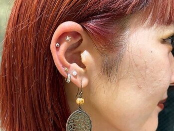 ファルファラ(farfara)/耳つぼジュエリー
