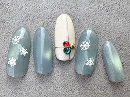 雪×プレゼントネイル