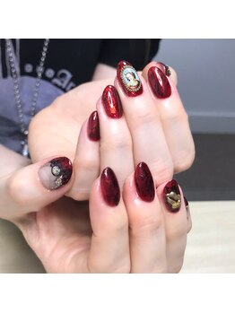 ヒトミネイルズ(Hitomi Nails)/