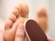 ネイルズアンドビューティー バイ エム(Nails and Beauty by M)の写真/サンダルの季節で露出が増えるときは、かかとのケア必須！フットバスでリラックスしながら足元から綺麗に◎