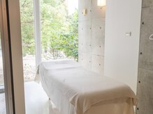 にゅうどうぐも(nyudougumo)/心地いいベッド