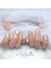 ソワ(sowa)/上品にきらめくリボンネイル