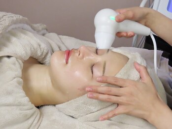 オンド(OND)の写真/美容以上.° 内部から再'生
肌荒れ/乾燥/ハリ低下/くすみなど
年齢や環境による肌の変化が気になる方に。