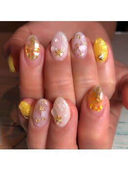 トータルサロン 白べぇーっ プラス/夏ネイル