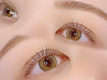 ドレスアップアイズ アンド ネイル(Dress Up Eyes & Nail)/まつげパーマorパリジェンヌ