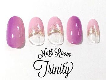 ネイルルーム トリニティ(Nail Room Trinity)/150種類以上選べるアート付